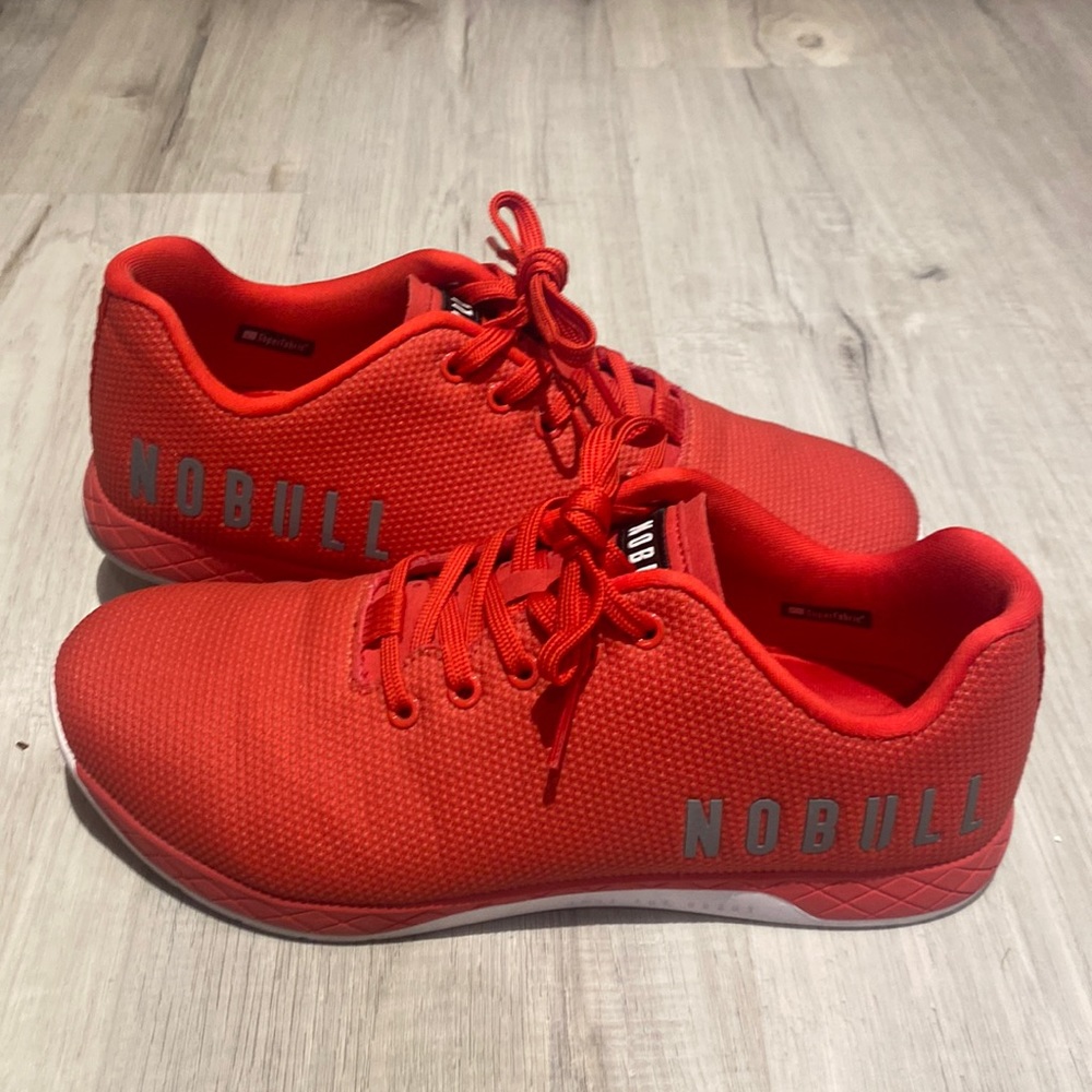 Bought these for my boyfriend and they are too small for him. Worn maybe 3 times